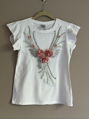 Shun Mo ruffled cap sleeve top w/floral 3D floral and sequins tshirt size medium